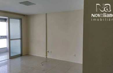 Imagem: O apartamento possui 3 Dormitórios, 2 Banheiros, 2 Vagas na