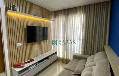 Imagem: O apartamento possui 2 Dormitórios, 1 Banheiro, 2 Vagas na