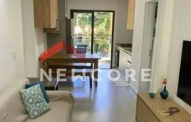 Imagem: A casa em condomínio possui 2 Dormitórios, 2 Banheiros, 1