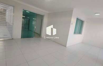 Imagem: A casa para alugar possui 3 Dormitórios, 3 Banheiros e 2 Vagas