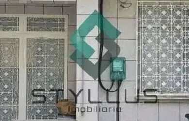 Imagem: A casa possui 2 Dormitórios, 2 Banheiros, 1 Vaga na garagem