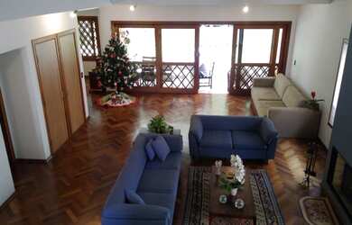 Imagem: O apartamento possui 3 Dormitórios, 5 Banheiros, 4 Vagas na