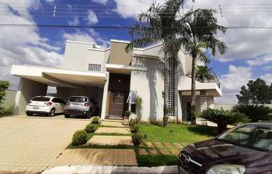 Imagem 1: Maravilhoso Sobrado Cond. La Montagne