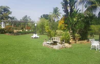 Imagem: A casa em condomínio possui 5 Dormitórios, 5 Banheiros, 5