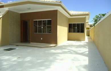 Imagem: A casa possui 3 Dormitórios, 2 Banheiros, 89m² de Área e