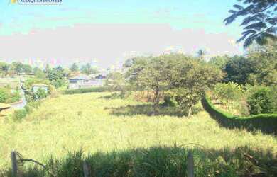 Imagem: O terreno possui 3.000m² de Área e está localizado em Colinas