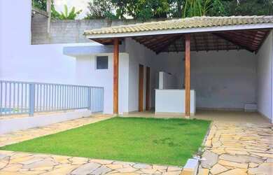 Imagem: A casa em condomínio possui 3 Dormitórios, 4 Banheiros, 4