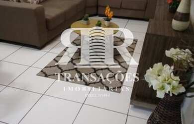 Imagem: A casa possui 3 Dormitórios, 2 Banheiros, 3 Vagas na garagem