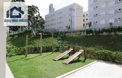 Imagem: O apartamento possui 2 Dormitórios, 1 Banheiro, 1 Vaga na garagem