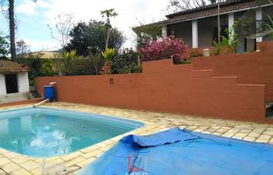 Imagem: A chácara possui 230m² de Área e está localizado em Centro