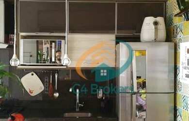 Imagem: O apartamento possui 2 Dormitórios, 1 Banheiro, 1 Vaga na garagem