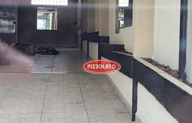 Imagem 2: Galpão, no Centro de Suzano 270 m² - venda por R$ 850.000 ou aluguel...