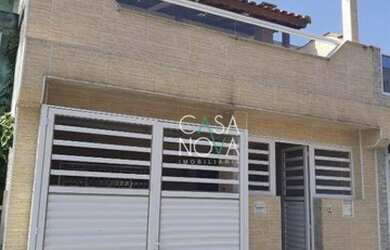 Imagem: A casa possui 3 Dormitórios, 2 Banheiros, 1 Vaga na garagem