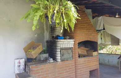 Imagem: A fazenda possui 2.100m² de Área e está localizado em Ipelândia