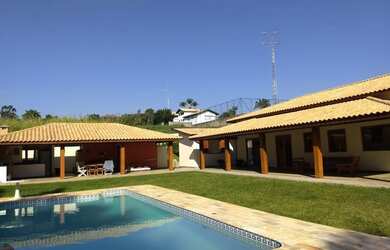 Imagem 1: Maravilhosa Chacara em terreno de 5000 metros no condominio Mosteiro de...