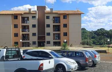 Imagem: O apartamento possui 3 Dormitórios, 1 Banheiro, 1 Vaga na garagem