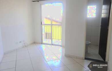 Imagem: O apartamento possui 1 Dormitório, 1 Banheiro, 1 Vaga na garagem