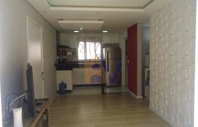 Imagem: O apartamento possui 3 Dormitórios, 1 Banheiro, 1 Vaga na garagem