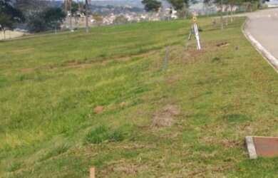 Imagem: O terreno possui 1441m² de Área e está localizado em Loteamento