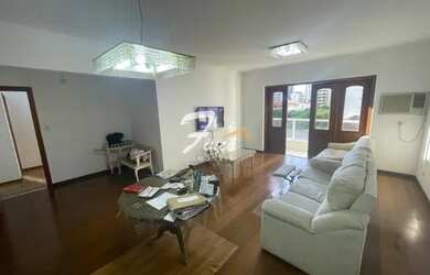 Imagem: O apartamento possui 4 Dormitórios, 4 Banheiros, 2 Vagas na