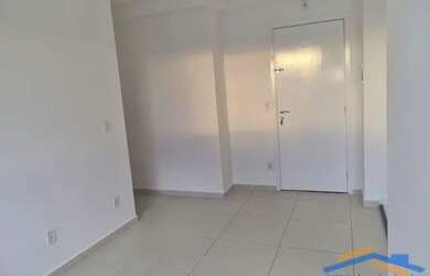 Imagem: O apartamento à venda possui 2 Dormitórios, 1 Banheiro, 1