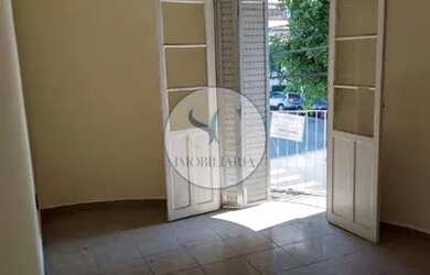 Imagem: O apartamento à venda possui 2 Dormitórios, 1 Banheiro, 1