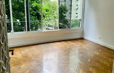 Imagem: O apartamento possui 3 Dormitórios, 2 Banheiros, 90m² de Área