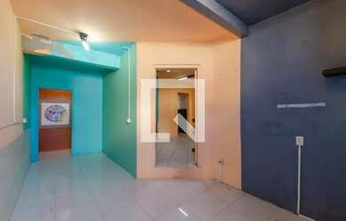 Imagem: A casa possui 3 Dormitórios, 1 Banheiro, 72m² de Área e