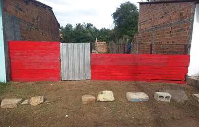 Imagem 1: Vendo terreno. 2 Vagas na garageme2 Dormitórios