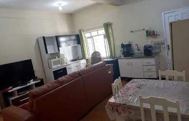 Imagem: O apartamento possui 3 Dormitórios, 1 Banheiro e está localizado