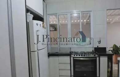 Imagem 6: Casa Sobrado em Jundiaí. 223m² de Área, 3 Vagas na garageme3 Dormitórios