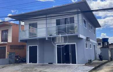 Imagem: O apartamento possui 2 Dormitórios, 1 Banheiro, 5 Vagas na