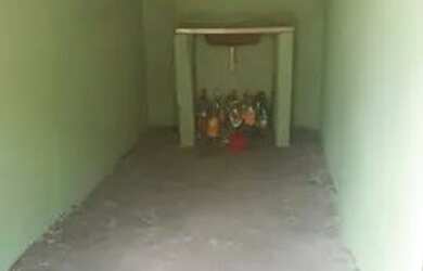 Imagem: A casa possui 1 Dormitório e 1 Banheiro e está localizado