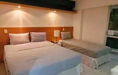 Imagem: A pousada chalé possui 1 Dormitório, 1 Vaga na garagem e