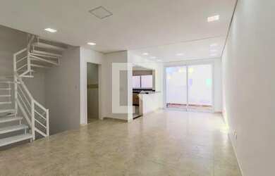 Imagem: A casa em condomínio possui 3 Dormitórios, 4 Banheiros, 4