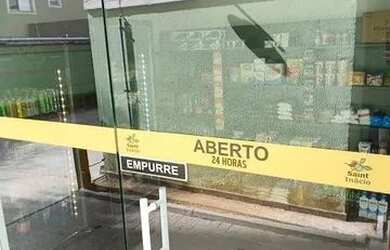 Imagem: O apartamento possui 2 Dormitórios, 1 Banheiro, 45m² de Área