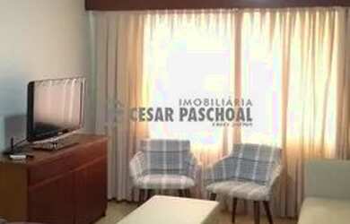 Imagem: O apartamento possui 1 Dormitório, 1 Banheiro, 1 Vaga na garagem