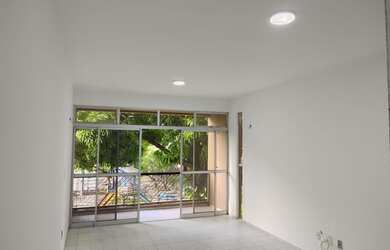 Imagem: O apartamento possui 3 Dormitórios, 3 Banheiros, 2 Vagas na