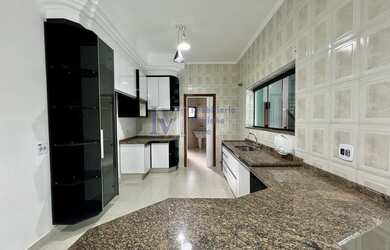 Imagem 13: Casa em Condomínio para Locação em Bragança Paulista, Condomínio Residencial Euroville, 5