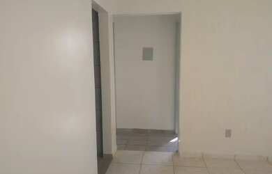 Imagem: O apartamento possui 2 Dormitórios, 1 Banheiro, 70m² de Área