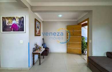 Imagem 3: Casa Residencial com 4 quartos para alugar por R$ 5200.00, 200.00 m2 - LINDOIA - LONDRINA