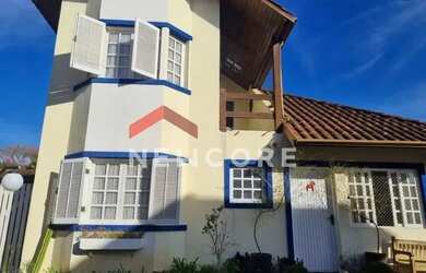 Imagem: A casa em condomínio possui 3 Dormitórios, 3 Banheiros, 3