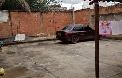 Imagem 8: Casa em Montes Claros, no bairro Vila Greice, à venda