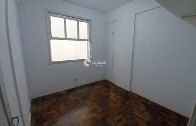 Imagem 8: 2 Dormitórios, Sala Ampla, Cozinha Funcional, 2 Banheiros