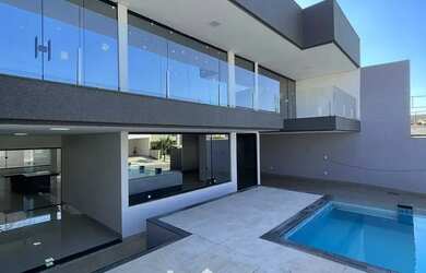 Imagem 2: Casa no Condomínio Pampulha Tennis Residence com 4 Quartos -Montes Claros MG