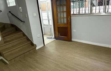 Imagem 7: Sobrado a venda 2 quartos 1 vaga wc quintal Vila Mathias Santos