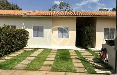 Imagem: A casa em condomínio possui 2 Dormitórios, 2 Banheiros, 91m²