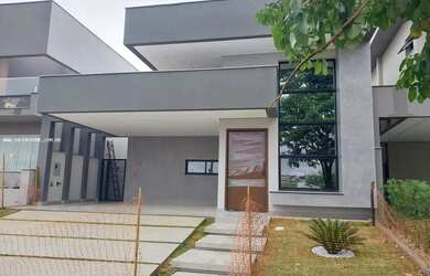 Imagem: A casa em condomínio possui 3 Dormitórios, 5 Banheiros, 2