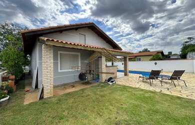 Imagem 6: Oportunidade no Ninho Verde 1, linda casa em frente ao asfalto com piscina
