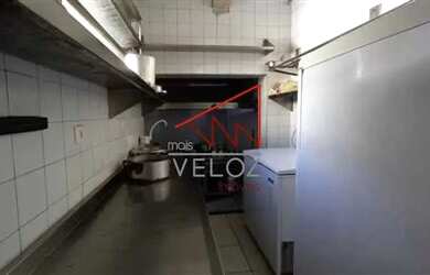 Imagem: O depósito possui 220m² de Área e está localizado em Ipanema